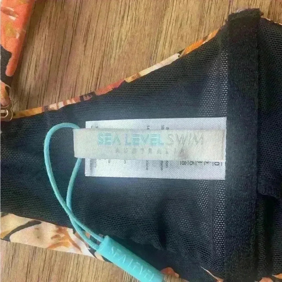 NWT Sea Level Troppica Two Piece Bikini Women’s Sz 6 Floral Beach Swimsuit‎ - Picture 9 of 16